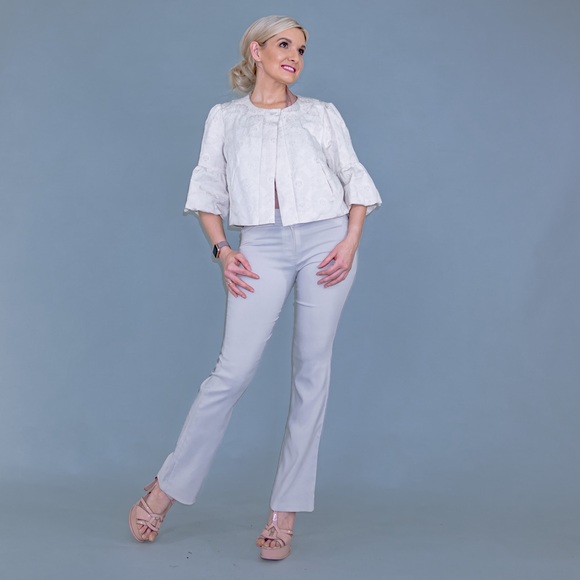 Puffy Sleeve Crop Jacket - Picture 9 of 15